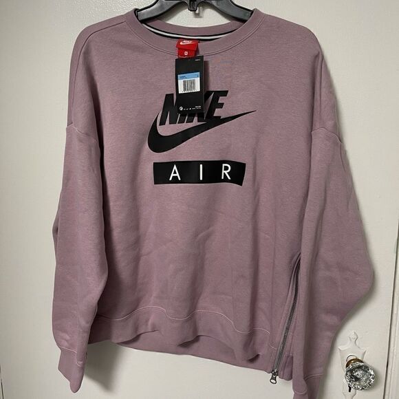 RARE Nike Rally crew neck sweatshirt - Picture 2 of 14